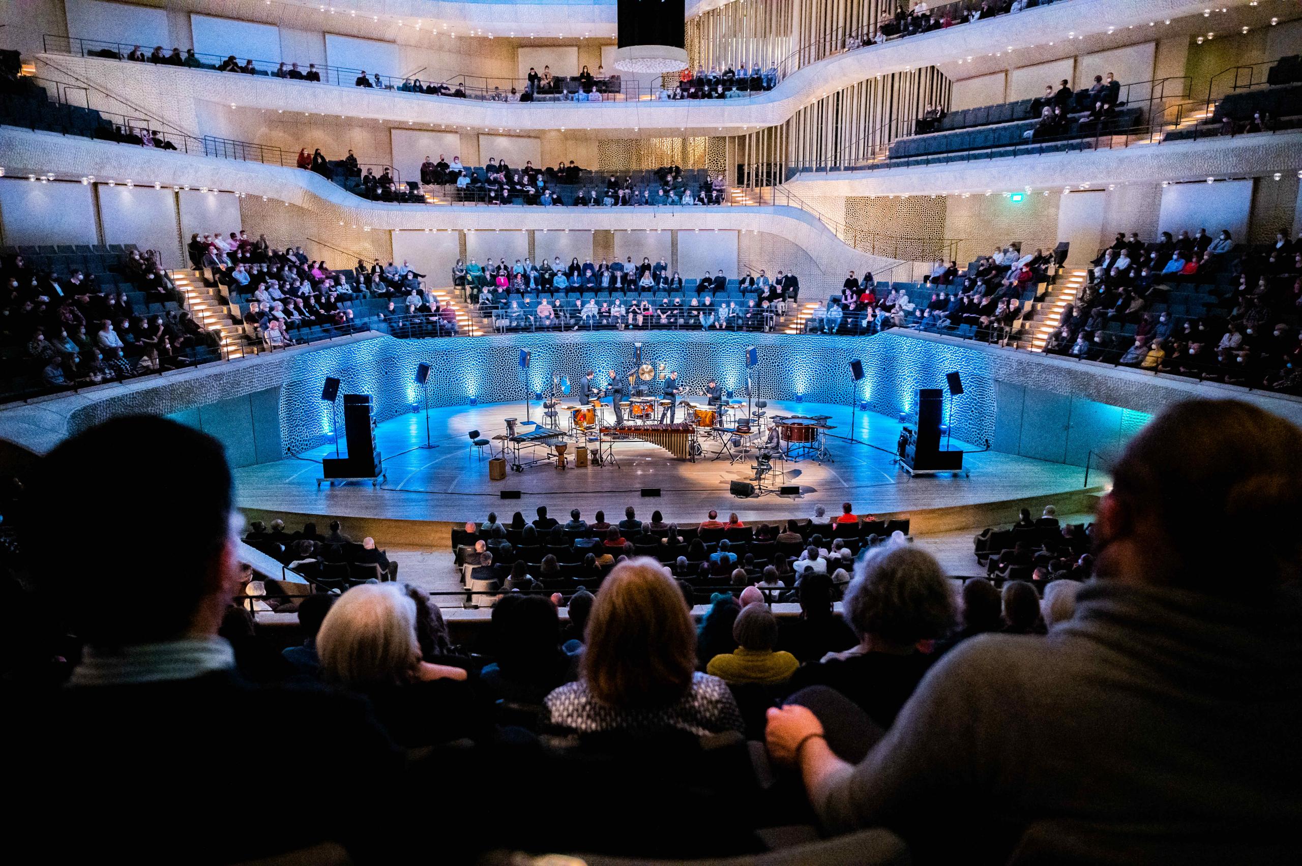 @ Elbphilharmonie (Fotos by Dimitrij Leltschuk)